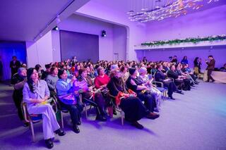 «Женщина – сердце мира»: в Астане прошел праздничный концерт