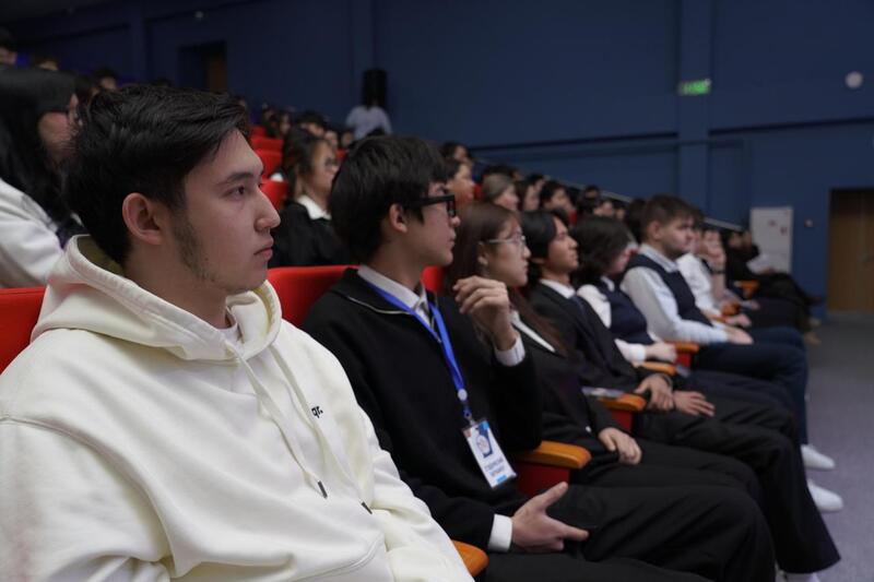 «Закон и порядок»: в Астане для студентов и школьников прошла компьютерная игра «Qarzhy Saqshysy»