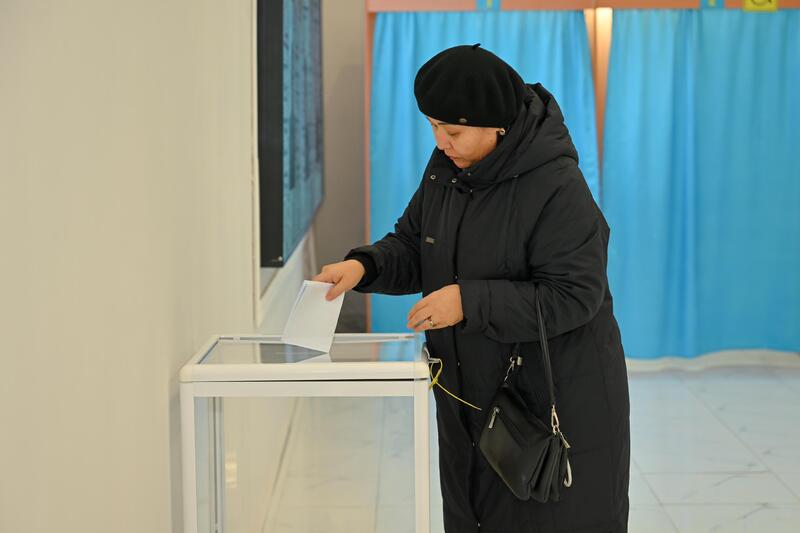 Аким области отдал свой голос на выборах