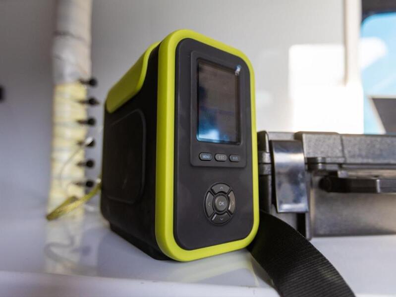 В Усть-Каменогорске начала свою работу мобильная эколаборатория