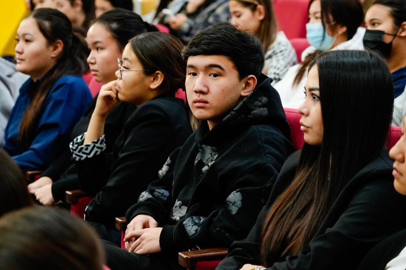 «Закон и порядок»: в Астане прошло масштабное профилактическое мероприятие для молодежи