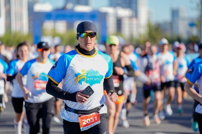 Более 3 тыс. человек приняли участие в забеге ко Дню единства