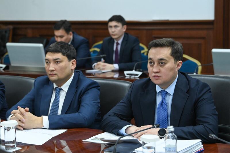 Подписан меморандум о передаче здания частной школы в областную коммунальную собственность