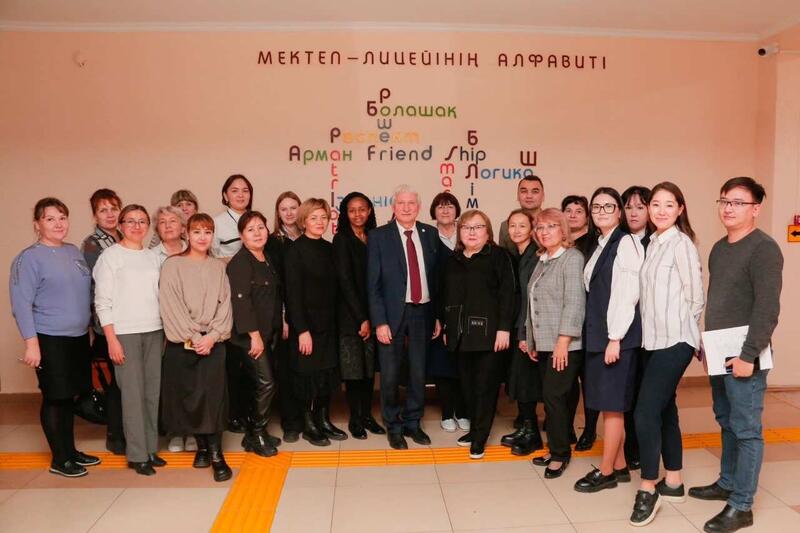 Учителя Карагандинской области повышают квалификацию по методикам НИШ