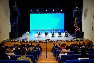 Подростковый буллинг и кибербуллинг: в Астане усилили профилактику в школах