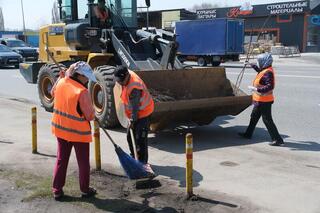 В Алматы завершают сезон мойки улиц и начинают подготовку к зимним осадкам и гололеду