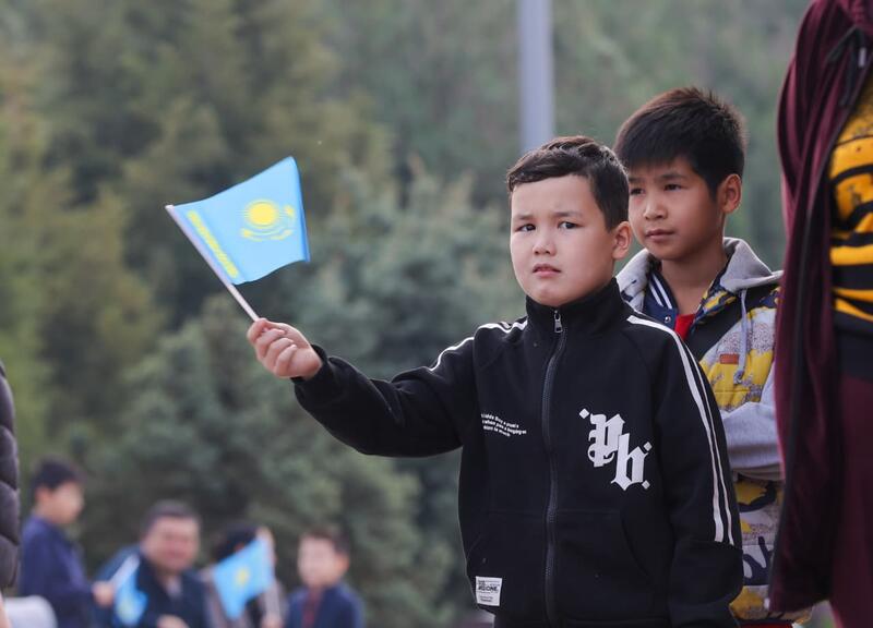 Жамбылцы отметили День Республики