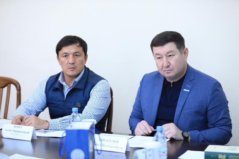 Аким области провел прием граждан