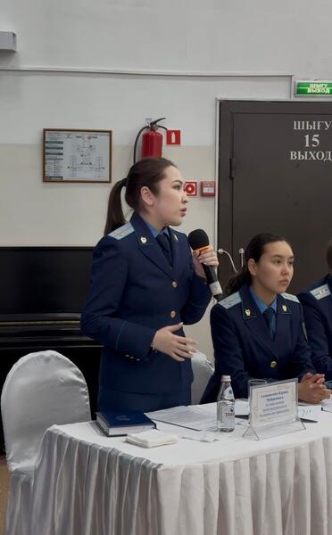 Предупреждение коррупционных правонарушений: в Астане провели профилактическую встречу с руководителями госшкол