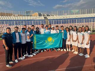 Первый этап чемпионатов мира среди юношей и девушек завершился рекордом и медалями