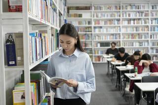 В области Жетісу Национальный день книги проходит в современных форматах — челленджи, буккроссинг, уроки-путешествия, дефиле и другие