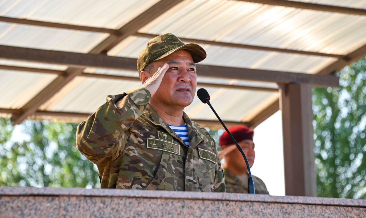 Начальник Генерального штаба проверил боеготовность столичной части