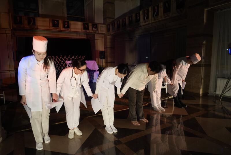 95-летие Мукагали Макатаева: в Жетісу организовали певческий конкурс на стихи поэта и представили биографический моноспектакль