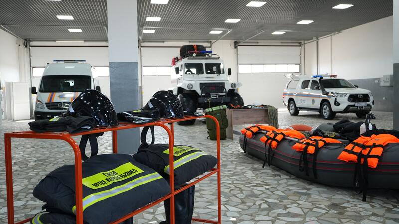 Впервые в истории независимости в посёлке Жайрем открыто универсальное спасательное подразделение