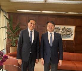 Постоянный представитель Казахстана при ВТО вручил верительные грамоты Генеральному директору ВОИС