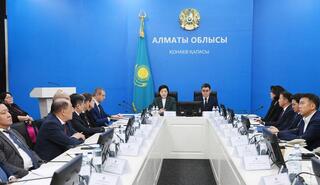 С. Жакупова провела встречи с активом и населением Алматинской области