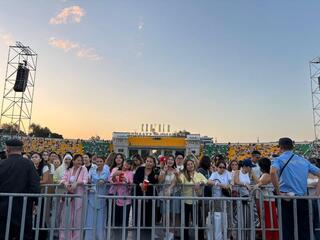 Бесплатные автобусы и продление работы метро: как в Алматы организуют транспорт после матча УЕФА