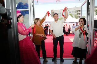 В Алматы открылся новый завод по производству медицинских изделий