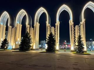 Архитектурная подсветка: Бостандыкский район преображается в вечернее время