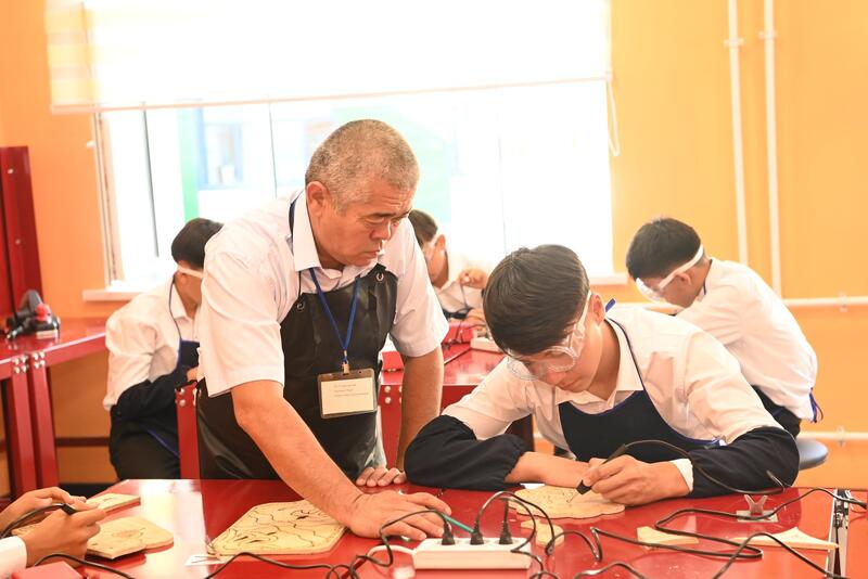 В поселке Саксаульск открылась «Келешек мектебі» на 300 мест