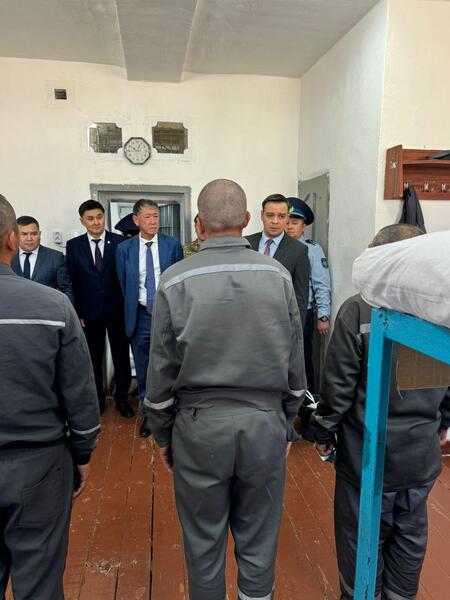 Омбудсмен посетил учреждение № 62 в Жезказгане