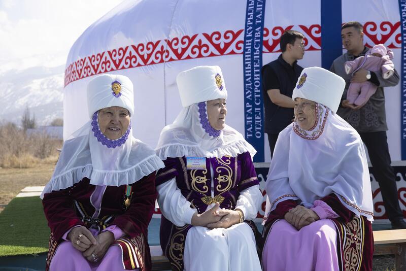 Аким области принял участие в праздновании Наурыза в Талгаре