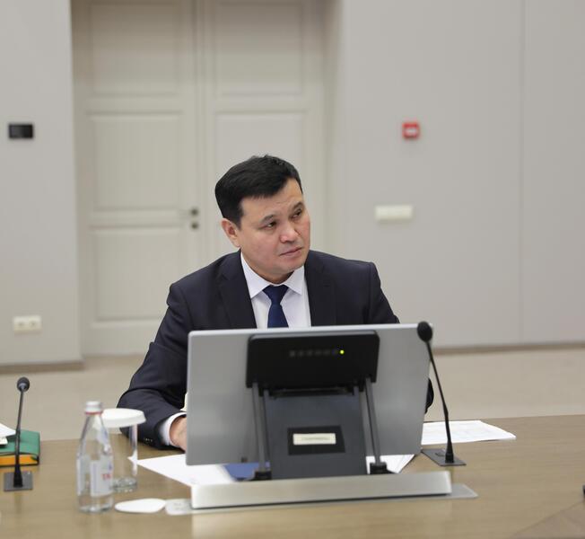 Глава региона принял акимов и руководителей управлений