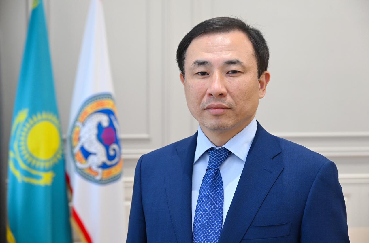 Маслихат Алматы поддержал кандидатуру Дамира Акежанова на пост акима Турксибского района