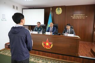 В Талдыкоргане состоялось очередное заседание призывной комиссии