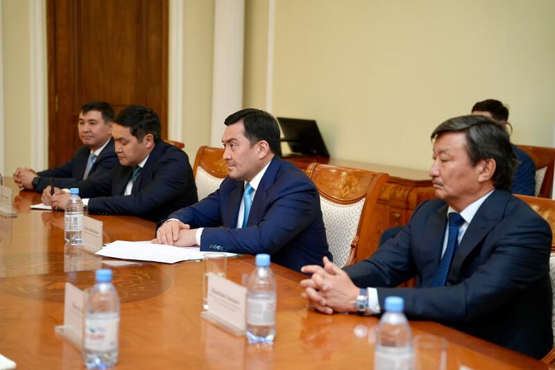 Ерлан Аккенженов обсудил с руководством WPC Energy подготовку к Всемирному энергетическому конгрессу в Астане