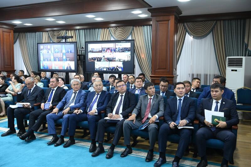 По итогам заседания Правительства были даны поручения по рассмотренным вопросам