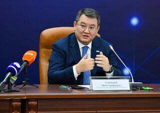 С рабочим визитом в наш регион прибыл советник Президента Малик Отарбаев