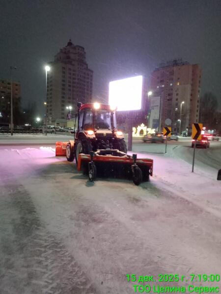 Более 3 000 дорожных рабочих и около 1 500 единиц спецтехники задействованы в снегоуборочных работах в Астане