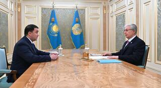 Касым-Жомарт Токаев принял акима Туркестанской области Нуралхана Кушерова