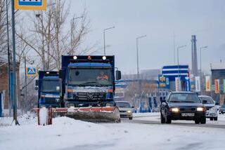 На дорогах областного значения уборку от снега проводит 388 единиц