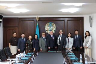 В Высшем Судебном Совете Республики Казахстан состоялась встреча Председателя Совета Дмитрия Малахова с Главой Офиса программ ОБСЕ в Астане Алексеем Роговым