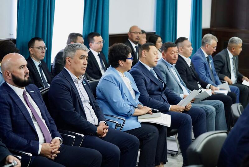 Аким области Асаин Байханов принял участие в заседании Комитета партийного контроля партии «AMANAT»