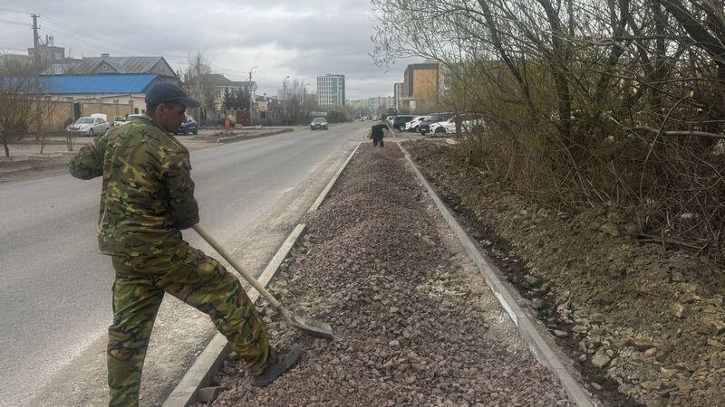 В Караганде строят велодорожку к дачным массивам