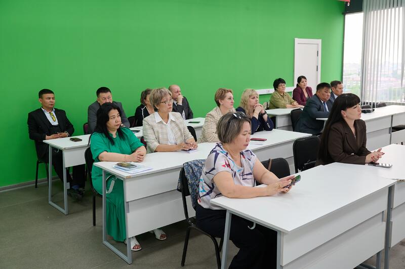 В Kozybayev University прошел педагогический форум по вопросам развития регионального образования
