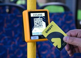 Общественный транспорт переходит на систему «Oñay»