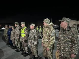 Военнослужащие обеспечили электроэнергией социальные объекты населенных пунктов Акмолинской области