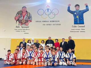 В Астане открылся спортзал имени трехкратного обладателя звания «Әлем барысы» Айдоса Нугымарова