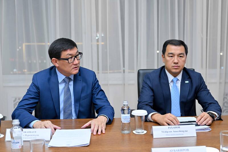 В Семее обсудили строительство детской академии по футзалу