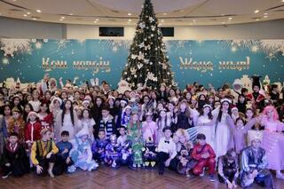 Юных акмолинцев поздравили на президентской ёлке