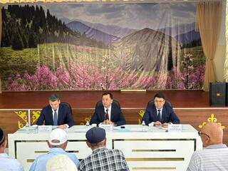 Вице-министр национальной экономики Бауыржан Омарбеков посетил районы Туркестанской области