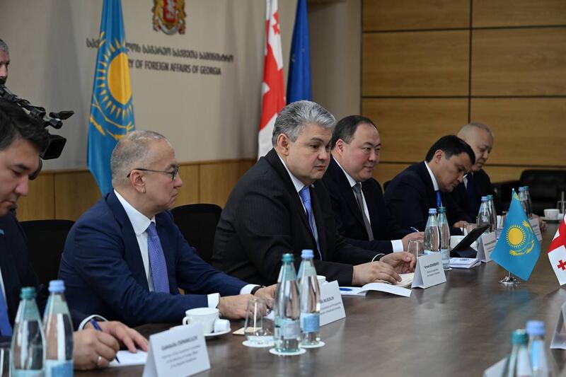 Главы МИД Казахстана и Грузии обсудили планы по углублению взаимовыгодного сотрудничества