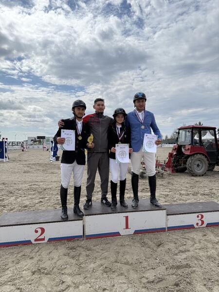 Всадники из Астаны завоевали 23 медали на Всероссийских соревнованиях по конкуру