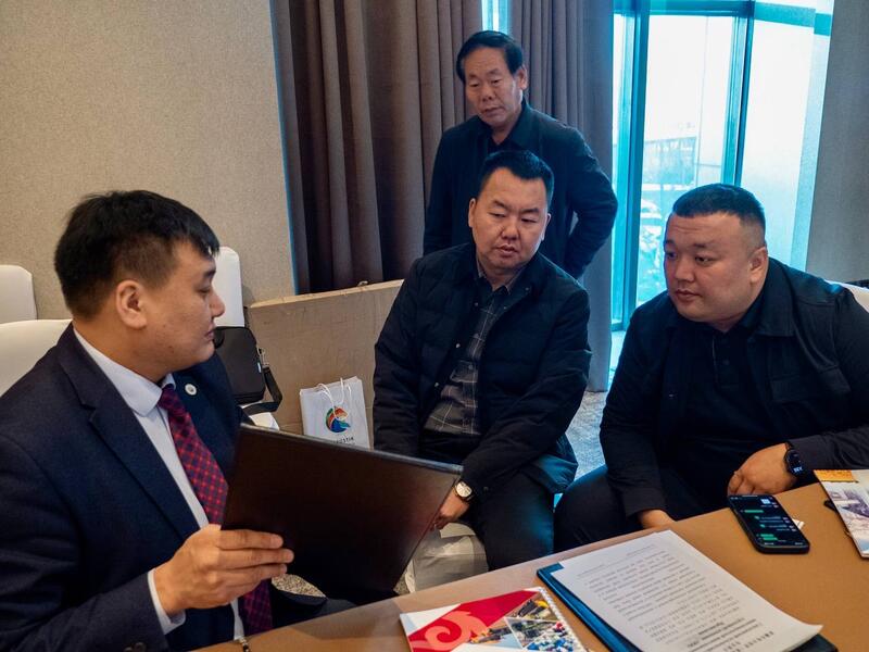 Визит в Китайскую Народную Республику продолжился в городе Урумчи, в Синьцзян-Уйгурском автономном округе