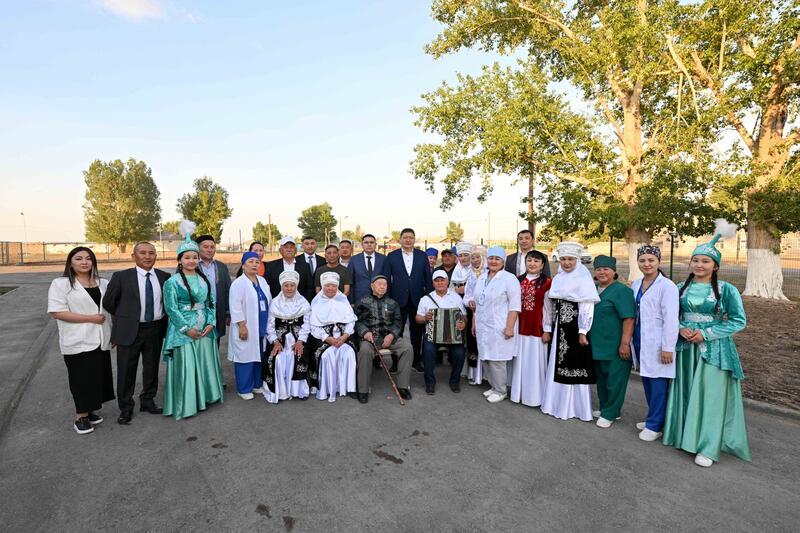 Аким области ознакомился с работой врачебной амбулатории села Саржал