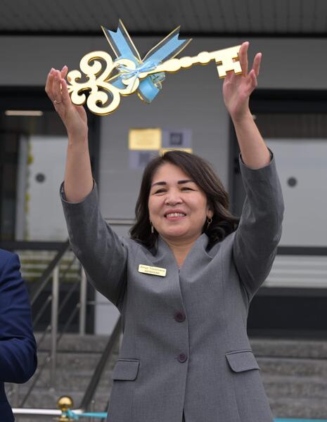 В Павлодаре сегодня произошло по-настоящему знаковое событие — в микрорайоне «Достык» открылась первая в регионе школа будущего, построенная в рамках национального проекта «Келешек мектептері»